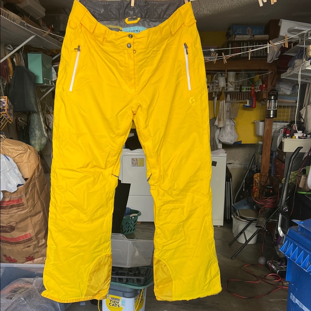 Scott Sport Women’s Mellow Yellow Ski and Snowboarding Pants